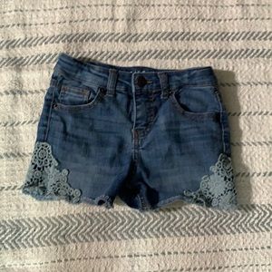 Girls Jean shorts blue cat and jack small